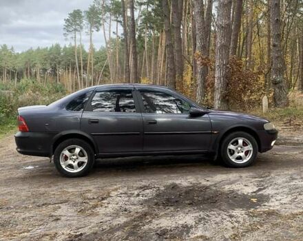 Синій Опель Вектра, об'ємом двигуна 1.8 л та пробігом 209 тис. км за 2650 $, фото 14 на Automoto.ua