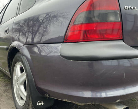 Синий Опель Вектра, объемом двигателя 2 л и пробегом 350 тыс. км за 2600 $, фото 8 на Automoto.ua