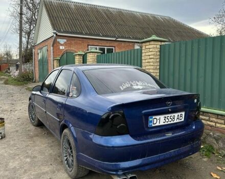 Синий Опель Вектра, объемом двигателя 2.5 л и пробегом 330 тыс. км за 2800 $, фото 5 на Automoto.ua