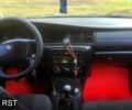 Синий Опель Вектра, объемом двигателя 1.6 л и пробегом 0 тыс. км за 2600 $, фото 6 на Automoto.ua