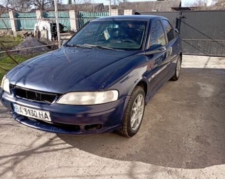 Синій Опель Вектра, об'ємом двигуна 2 л та пробігом 340 тис. км за 1800 $, фото 3 на Automoto.ua