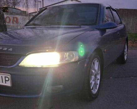 Синий Опель Вектра, объемом двигателя 1.8 л и пробегом 340 тыс. км за 2350 $, фото 8 на Automoto.ua