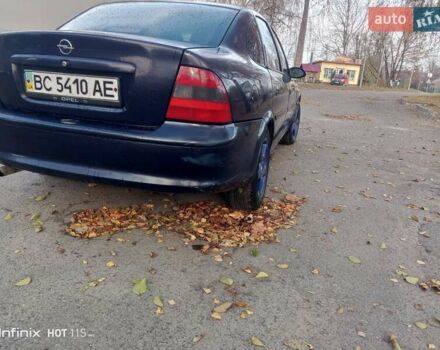 Синий Опель Вектра, объемом двигателя 1.8 л и пробегом 350 тыс. км за 1550 $, фото 7 на Automoto.ua