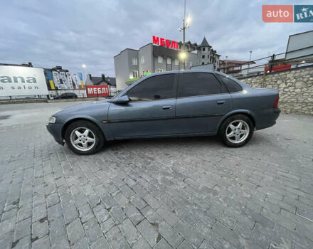 Синий Опель Вектра, объемом двигателя 2 л и пробегом 350 тыс. км за 1700 $, фото 7 на Automoto.ua