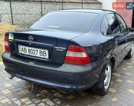 Синій Опель Вектра, об'ємом двигуна 2 л та пробігом 248 тис. км за 2650 $, фото 7 на Automoto.ua