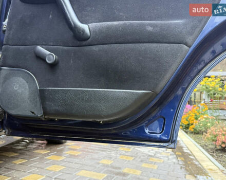 Синій Опель Вектра, об'ємом двигуна 2 л та пробігом 248 тис. км за 2650 $, фото 24 на Automoto.ua