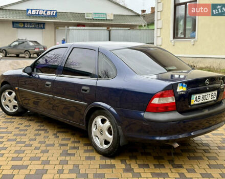 Синій Опель Вектра, об'ємом двигуна 2 л та пробігом 248 тис. км за 2550 $, фото 18 на Automoto.ua