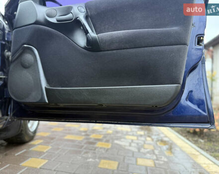 Синій Опель Вектра, об'ємом двигуна 2 л та пробігом 248 тис. км за 2650 $, фото 17 на Automoto.ua