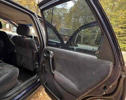 Синий Опель Вектра, объемом двигателя 1.8 л и пробегом 479 тыс. км за 1600 $, фото 13 на Automoto.ua