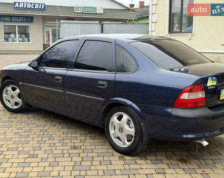 Синій Опель Вектра, об'ємом двигуна 2 л та пробігом 248 тис. км за 2550 $, фото 15 на Automoto.ua