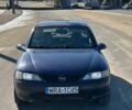 Синий Опель Вектра, объемом двигателя 1.6 л и пробегом 236 тыс. км за 1600 $, фото 1 на Automoto.ua