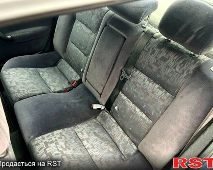 Синий Опель Вектра, объемом двигателя 2 л и пробегом 0 тыс. км за 3500 $, фото 4 на Automoto.ua