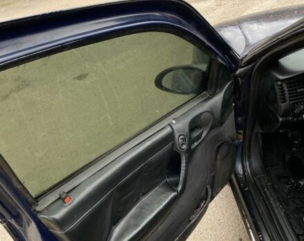 Синий Опель Вектра, объемом двигателя 1.8 л и пробегом 100 тыс. км за 1750 $, фото 8 на Automoto.ua