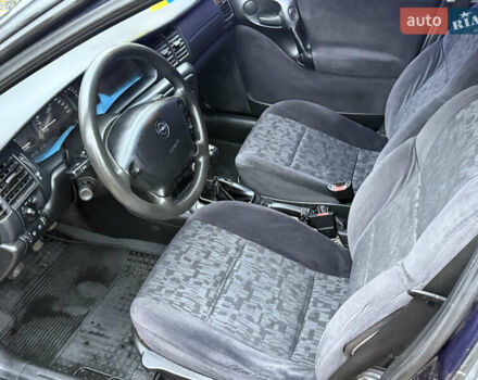 Синій Опель Вектра, об'ємом двигуна 2 л та пробігом 248 тис. км за 2650 $, фото 40 на Automoto.ua