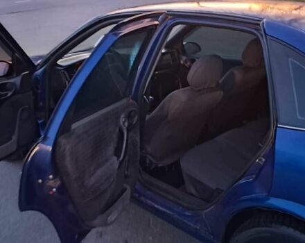 Синий Опель Вектра, объемом двигателя 1.8 л и пробегом 340 тыс. км за 2350 $, фото 13 на Automoto.ua