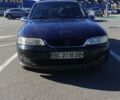 Синій Опель Вектра, об'ємом двигуна 1.8 л та пробігом 310 тис. км за 1200 $, фото 1 на Automoto.ua