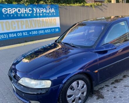 Синий Опель Вектра, объемом двигателя 2 л и пробегом 391 тыс. км за 2200 $, фото 3 на Automoto.ua