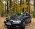 Синий Опель Вектра, объемом двигателя 1.8 л и пробегом 479 тыс. км за 1600 $, фото 2 на Automoto.ua