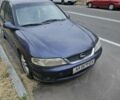Синій Опель Вектра, об'ємом двигуна 2 л та пробігом 400 тис. км за 1500 $, фото 1 на Automoto.ua