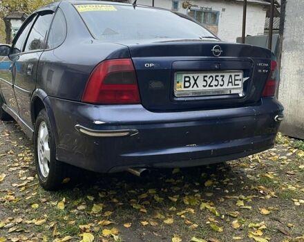 Синий Опель Вектра, объемом двигателя 1.6 л и пробегом 1 тыс. км за 1700 $, фото 3 на Automoto.ua