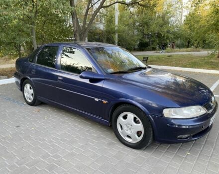 Синій Опель Вектра, об'ємом двигуна 2 л та пробігом 220 тис. км за 1650 $, фото 8 на Automoto.ua