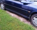 Синий Опель Вектра, объемом двигателя 2 л и пробегом 290 тыс. км за 2399 $, фото 9 на Automoto.ua