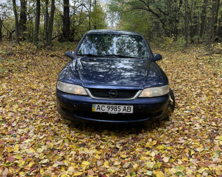 Синий Опель Вектра, объемом двигателя 2 л и пробегом 390 тыс. км за 1800 $, фото 12 на Automoto.ua