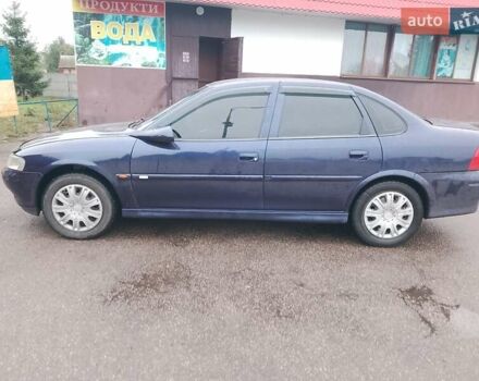 Синій Опель Вектра, об'ємом двигуна 1.6 л та пробігом 370 тис. км за 3000 $, фото 1 на Automoto.ua