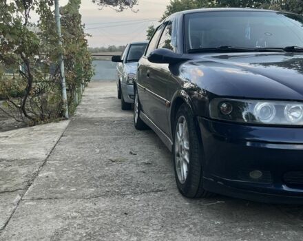 Синий Опель Вектра, объемом двигателя 2 л и пробегом 250 тыс. км за 2800 $, фото 1 на Automoto.ua