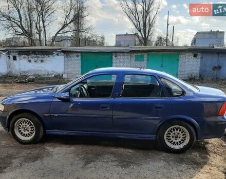 Опель Вектра 1999 в Павлограде на Automoto.ua Синий Опель Вектра, объемом двигателя 2 л и пробегом 273 тыс. км за 4200 $, фото 2 на Automoto.ua
