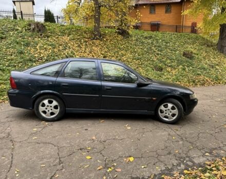Опель Вектра 2000 в Остоге на Automoto.ua Синий Опель Вектра, объемом двигателя 1.8 л и пробегом 300 тыс. км за 1850 $, фото 4 на Automoto.ua