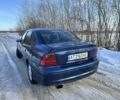 Синій Опель Вектра, об'ємом двигуна 2 л та пробігом 310 тис. км за 2000 $, фото 3 на Automoto.ua
