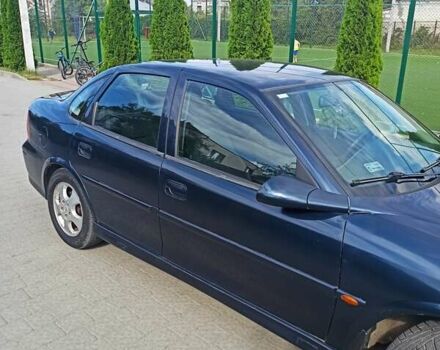 Опель Вектра 2000 в Львове на Automoto.ua Синий Опель Вектра, объемом двигателя 1.8 л и пробегом 277 тыс. км за 3500 $, фото 24 на Automoto.ua
