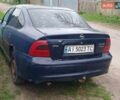 Синий Опель Вектра, объемом двигателя 1.8 л и пробегом 480 тыс. км за 1200 $, фото 3 на Automoto.ua