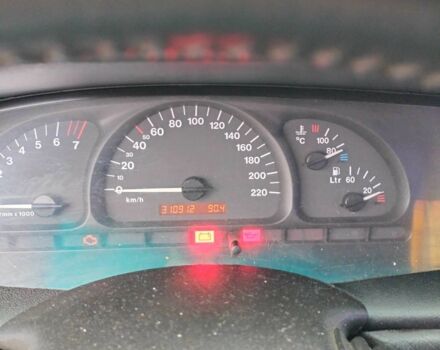 Синій Опель Вектра, об'ємом двигуна 1 л та пробігом 1 тис. км за 2200 $, фото 4 на Automoto.ua