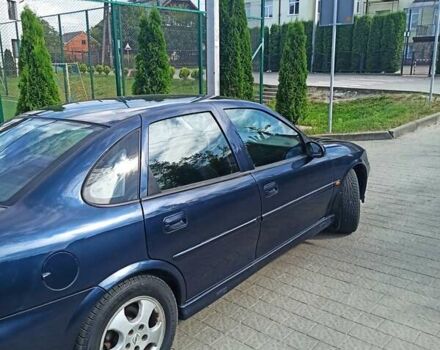 Опель Вектра 2000 в Львове на Automoto.ua Синий Опель Вектра, объемом двигателя 1.8 л и пробегом 277 тыс. км за 3500 $, фото 23 на Automoto.ua