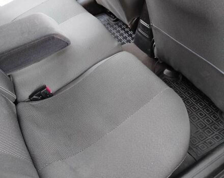 Синий Опель Вектра, объемом двигателя 1.8 л и пробегом 226 тыс. км за 2650 $, фото 6 на Automoto.ua