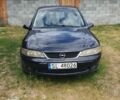 Синий Опель Вектра, объемом двигателя 2 л и пробегом 370 тыс. км за 1308 $, фото 4 на Automoto.ua