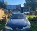 Синій Опель Вектра, об'ємом двигуна 2 л та пробігом 300 тис. км за 1000 $, фото 1 на Automoto.ua
