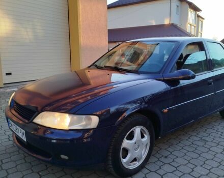 Синий Опель Вектра, объемом двигателя 1.8 л и пробегом 226 тыс. км за 2650 $, фото 11 на Automoto.ua