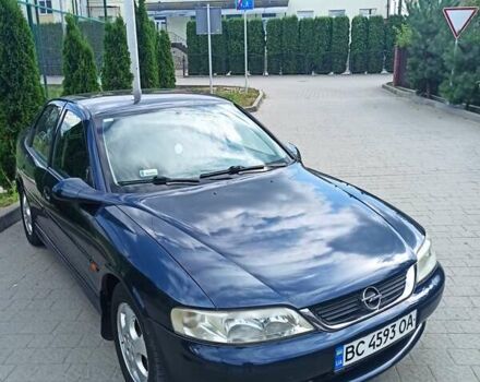 Опель Вектра 2000 в Львове на Automoto.ua Синий Опель Вектра, объемом двигателя 1.8 л и пробегом 277 тыс. км за 3500 $, фото 2 на Automoto.ua