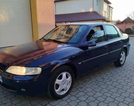 Синий Опель Вектра, объемом двигателя 1.8 л и пробегом 226 тыс. км за 2650 $, фото 16 на Automoto.ua