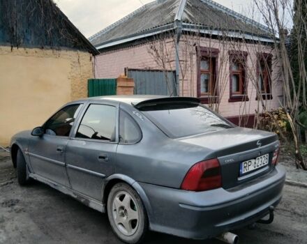 Синій Опель Вектра, об'ємом двигуна 0 л та пробігом 300 тис. км за 800 $, фото 2 на Automoto.ua