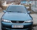 Синий Опель Вектра, объемом двигателя 1.6 л и пробегом 340 тыс. км за 3000 $, фото 1 на Automoto.ua