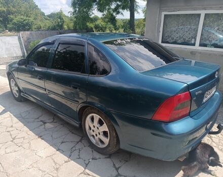 Синий Опель Вектра, объемом двигателя 1.6 л и пробегом 345 тыс. км за 2600 $, фото 5 на Automoto.ua