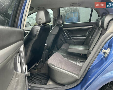 Синий Опель Вектра, объемом двигателя 2.2 л и пробегом 433 тыс. км за 3300 $, фото 9 на Automoto.ua