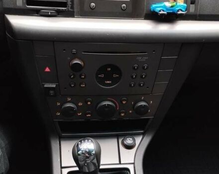 Синий Опель Вектра, объемом двигателя 1.8 л и пробегом 277 тыс. км за 4100 $, фото 5 на Automoto.ua