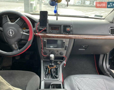 Синій Опель Вектра, об'ємом двигуна 2 л та пробігом 350 тис. км за 2850 $, фото 10 на Automoto.ua