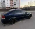 Синій Опель Вектра, об'ємом двигуна 2.2 л та пробігом 300 тис. км за 2200 $, фото 3 на Automoto.ua