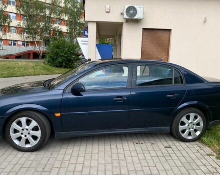 Синий Опель Вектра, объемом двигателя 2.2 л и пробегом 310 тыс. км за 2400 $, фото 3 на Automoto.ua